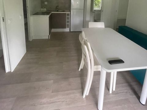 MOBILHOME 6 personnes - 6 PLACES AVEC JARDIN PRIVÈ