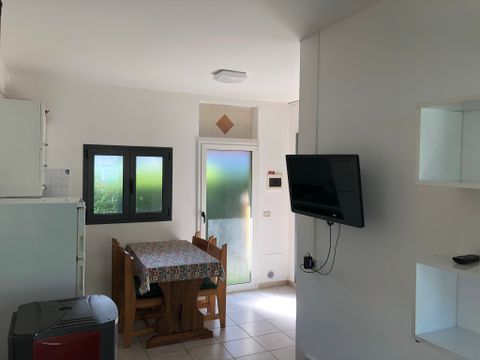 BUNGALOW 3 personnes - BUNGALOW GIALLO AVEC TERRASSE PRIVEE