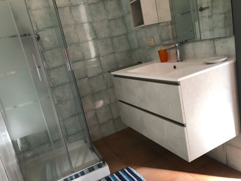 BUNGALOW 3 personnes - BUNGALOW GIALLO AVEC TERRASSE PRIVEE