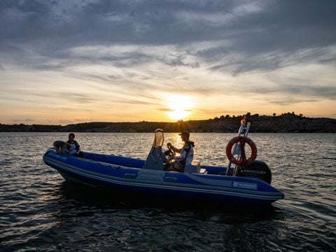 TAIGA Lake Caspe - Camping Saragosse - Image N°38