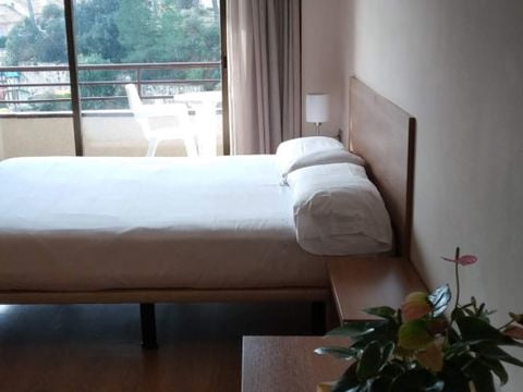 STUDIO 2 personnes - A6 - Supérieur 