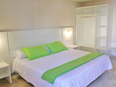 APPARTEMENT 4 personnes - A4