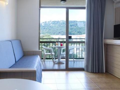 STUDIO 3 personnes - A1