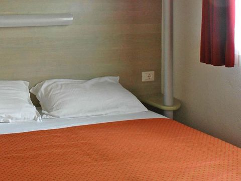 BUNGALOW 3 personnes - TIPO B