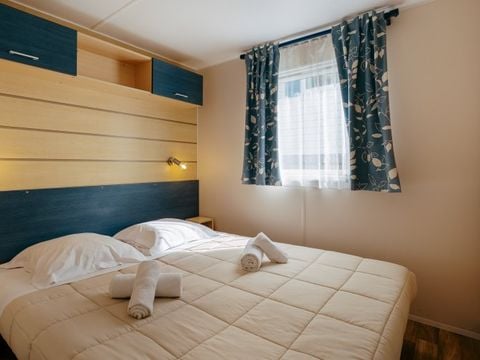 MOBILHOME 6 personnes - 4 pièces Accueil lit bébé impossible