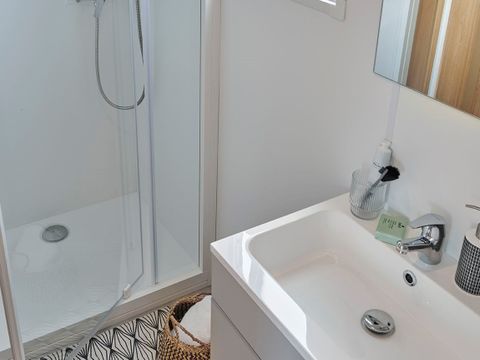 Mobilhome 7 personnes - 4 pièces - Accueil lit bébé impossible