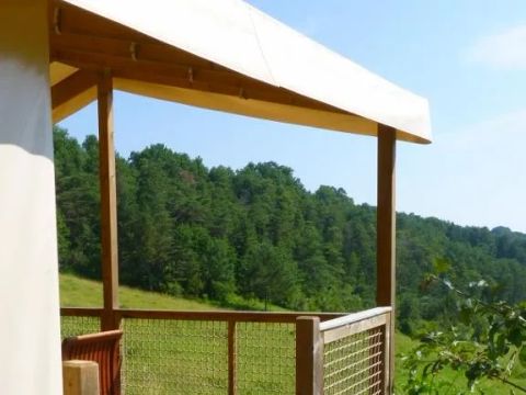 BUNGALOW TOILÉ 5 personnes - Bungalow Toilé Standard 19m² (2 chambres) - Terrasse couverte 6m² - Sans sanitaires 5 pers