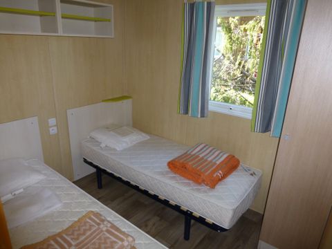 CHALET 4 personnes - Chalet Charmille Confort 24-26.5m² (2 chambres) - Terrasse couverte 12m² - TV 4 pers