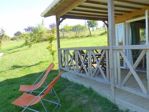 CHALET 4 personnes - Chalet Charmille Confort 24-26.5m² (2 chambres) - Terrasse couverte 12m² - TV 4 pers