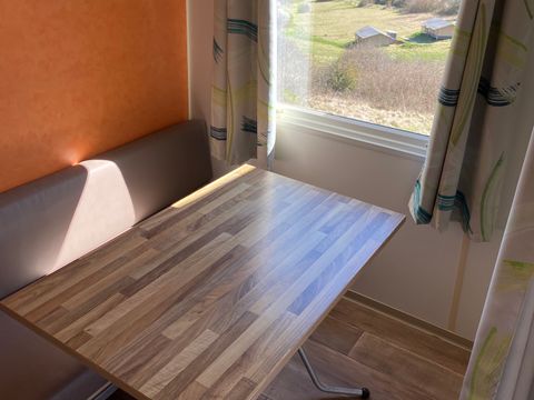 MOBILHOME 5 personnes - Mobil-home Chêne Confort 23m² (2 chambres) - Terrasse couverte 10m² - Dimanche/Dimanche 5 pers