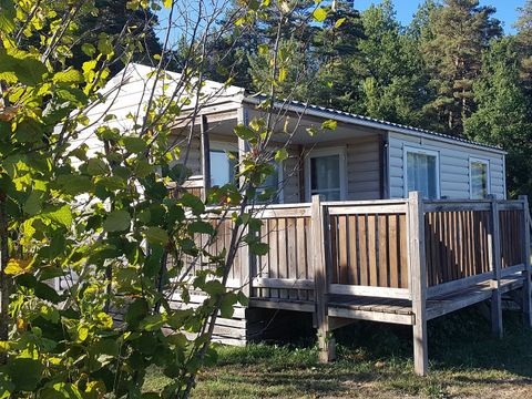 MOBILHOME 5 personnes - Mobil-home Chêne Confort 23m² (2 chambres) - Terrasse couverte 10m² - Dimanche/Dimanche 5 pers