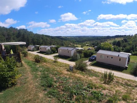 MOBILHOME 5 personnes - Mobil-home Chêne Confort 23m² (2 chambres) - Terrasse couverte 10m² - Dimanche/Dimanche 5 pers