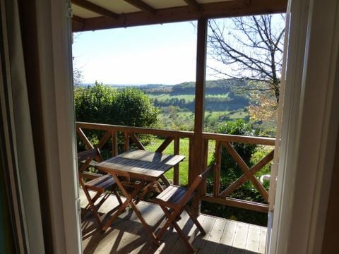 CHALET 2 personnes - Chalet Noisette Confort 16m² (1 chambre) - Terrasse couverte 8m² - TV 2 pers