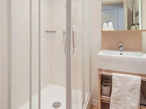 APPARTEMENT 4 personnes - Classique Appt Chambre 4 pers Terrasse Climatisation
