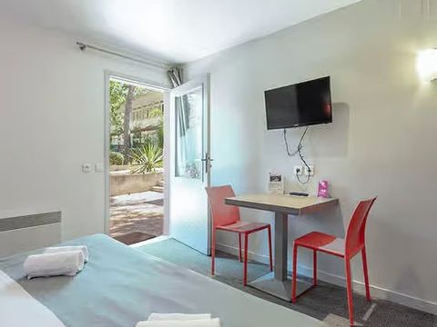 CHAMBRE 2 personnes - Classique Chambre 2 pers (H)