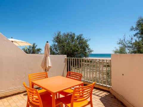 APPARTEMENT 4 personnes - Essentiel Appt Ch. 4 pers Vue impren Front mer Terrasse Etage