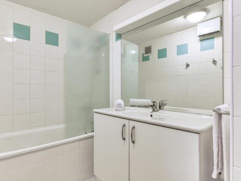 APPARTEMENT 5 personnes - Essentiel Appt Chambre 5 pers Front de mer Terrasse RDC