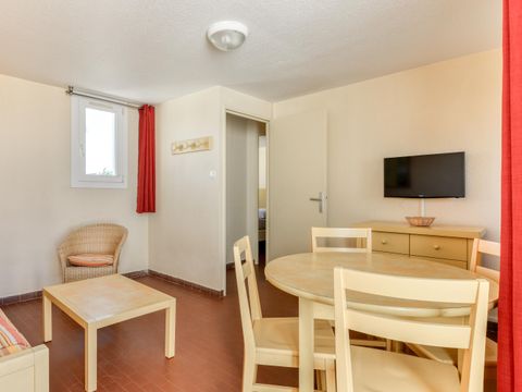 APPARTEMENT 5 personnes - Essentiel Appt Chambre 5 pers Terrasse RDC (H)