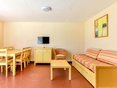 APPARTEMENT 7 personnes - Essentiel Villa 2 Chambres 7 pers Terrasse Jardin