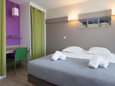 APPARTEMENT 5 personnes - CLASSIQUE TERRASSE - 2P5QT