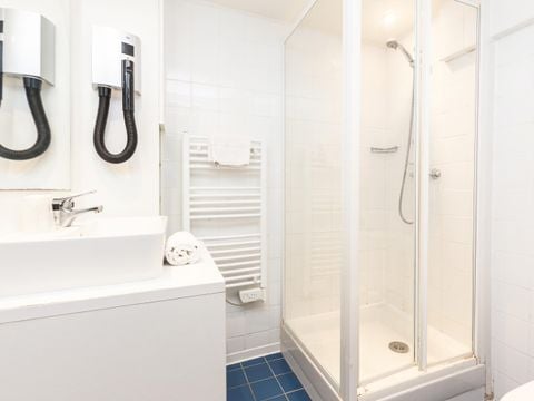 APPARTEMENT 5 personnes - Classique Apt Duplex Chambre 5 personnes Coin nuit Pinède