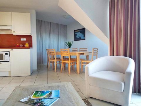 APPARTEMENT 7 personnes - 3 pièces Duplex 7 personnes vue piscine