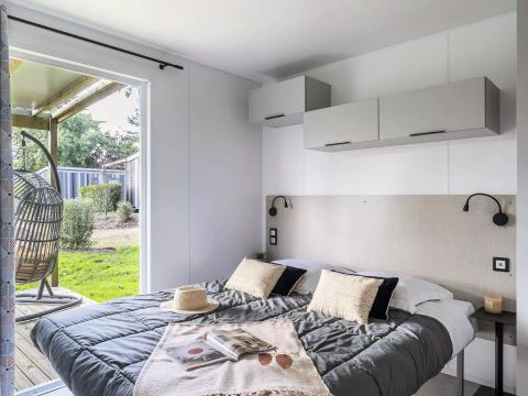 MOBILHOME 4 personnes - Cabane Premium 3 Pièces 4 Personnes Climatisée + TV