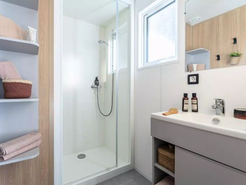 MOBILHOME 4 personnes - Cabane 3 Pièces 4 personnes Climatisée + TV