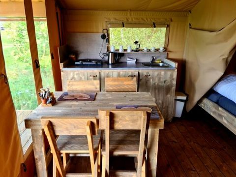 Tente en toile et en bois 4 personnes - LODGE SAFARI