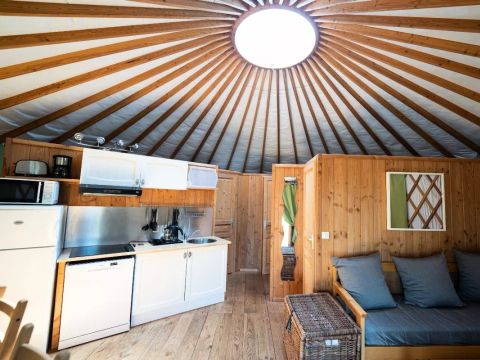 Insolite 8 personnes - Yourte Grande 3 Pièces 6/8 personnes Climatisée