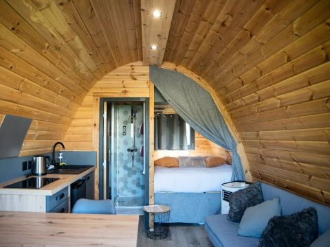 Hébergement 4 personnes - Lodge des Bois 2 Pièces 2/4 Personnes (2 adultes + 2 enfants -12ans) + Jacuzzi
