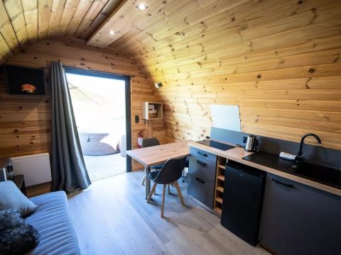 Hébergement 4 personnes - Lodge des Bois 2 Pièces 2/4 Personnes (2 adultes + 2 enfants -12ans) + Jacuzzi