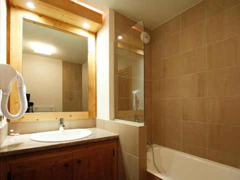 APPARTEMENT 10 personnes - 6 pièces duplex