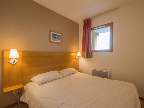 APPARTEMENT 6 personnes - 2 pièces avec coin nuit 6 personnes APPARTEMENT 6 personnes - 2 pièces avec coin nuit 6 personnes