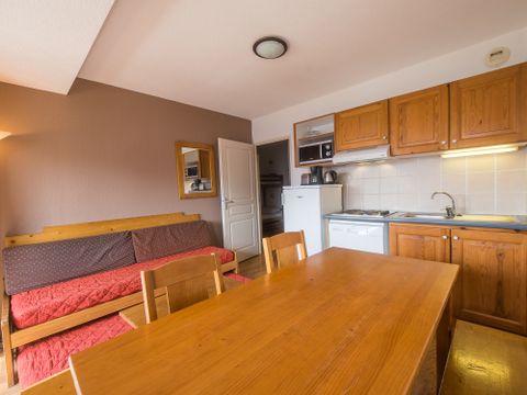 APPARTEMENT 6 personnes - 2 pièces avec coin nuit 6 personnes APPARTEMENT 6 personnes - 2 pièces avec coin nuit 6 personnes