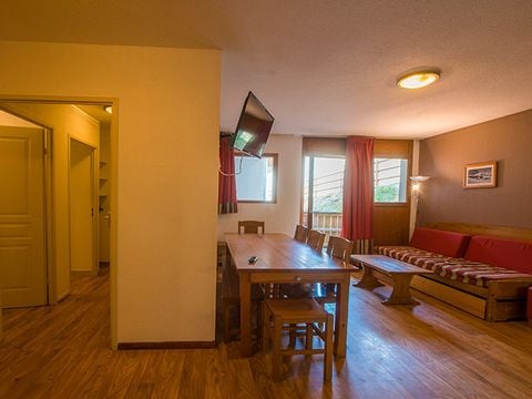 APPARTEMENT 8 personnes - 3 pièces avec coin nuit 8 personnes