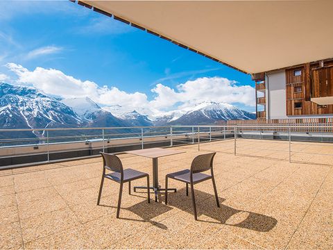 APPARTEMENT 8 personnes - 3 pièces avec coin nuit 8 personnes APPARTEMENT 8 personnes - 3 pièces avec coin nuit 8 personnes