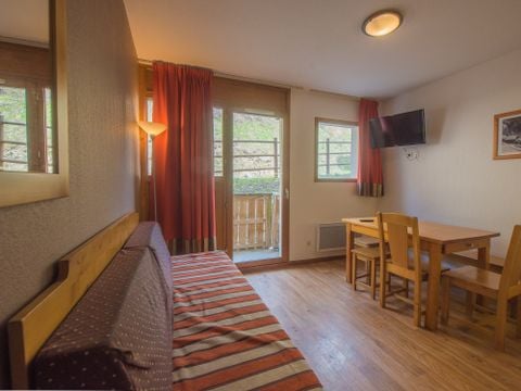 APPARTEMENT 6 personnes - 2 pièces cabine 6 personnes- Vue montagne (2P6V)