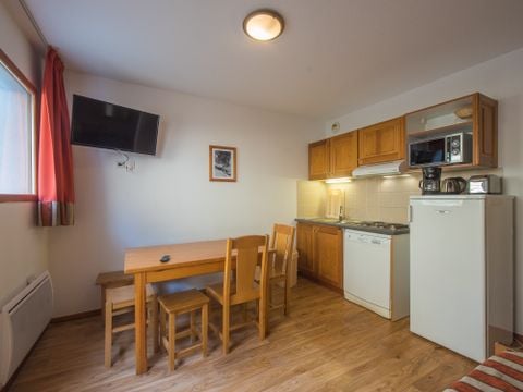 APPARTEMENT 6 personnes - 2 pièces cabine 6 personnes- Vue montagne (2P6V)