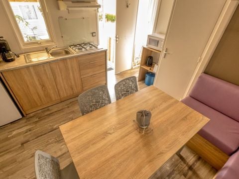 MOBILHOME 7 personnes -  3 Chambres 6/7 Pers.(dont 1 enfant de 6 à 15 ans)