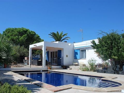 VILLA 8 personnes - 3 chambres - 2 salles de bain 6/8 pers