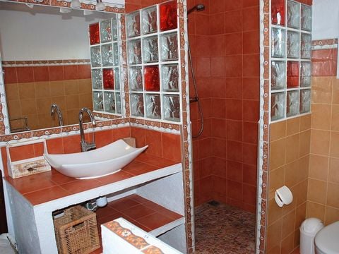 VILLA 8 personnes - 3 chambres - 2 salles de bain 6/8 pers
