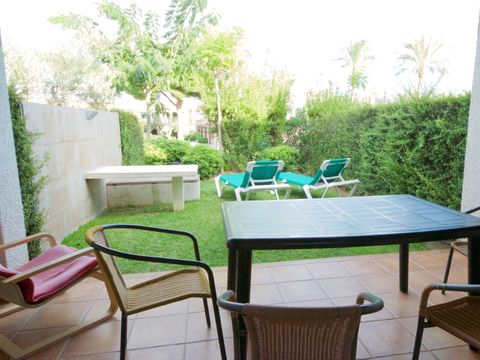 VILLA 7 personnes - Vue Piscine 7 pers