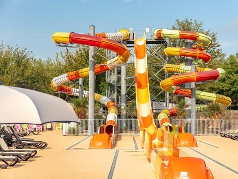 Camping Chateau de Fonrives - Camping Lot-et-Garonne - Image N°2
