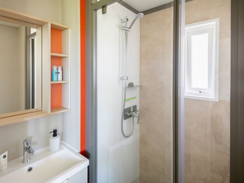 MOBILHOME 8 personnes - Salon Suprême Plus 3 chambres - Zone Premium