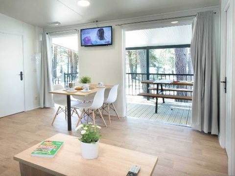 BUNGALOW 6 personnes - B. ESTELAR 3 HAB