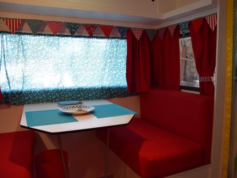 CARAVANE 4 personnes - VINTAGE