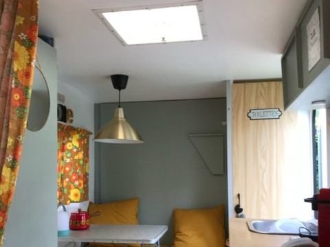 CARAVANE 4 personnes - VINTAGE