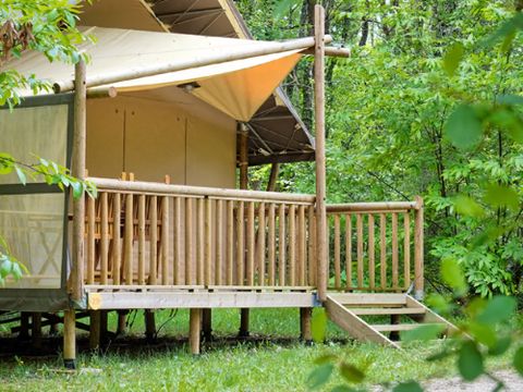 TENTE TOILE ET BOIS 5 personnes - Lodge EVASION - 2 chambres - avec sanitaires