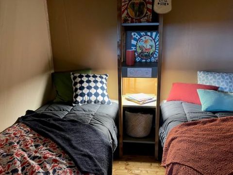 TENTE TOILE ET BOIS 5 personnes - Lodge EVASION - 2 chambres - avec sanitaires